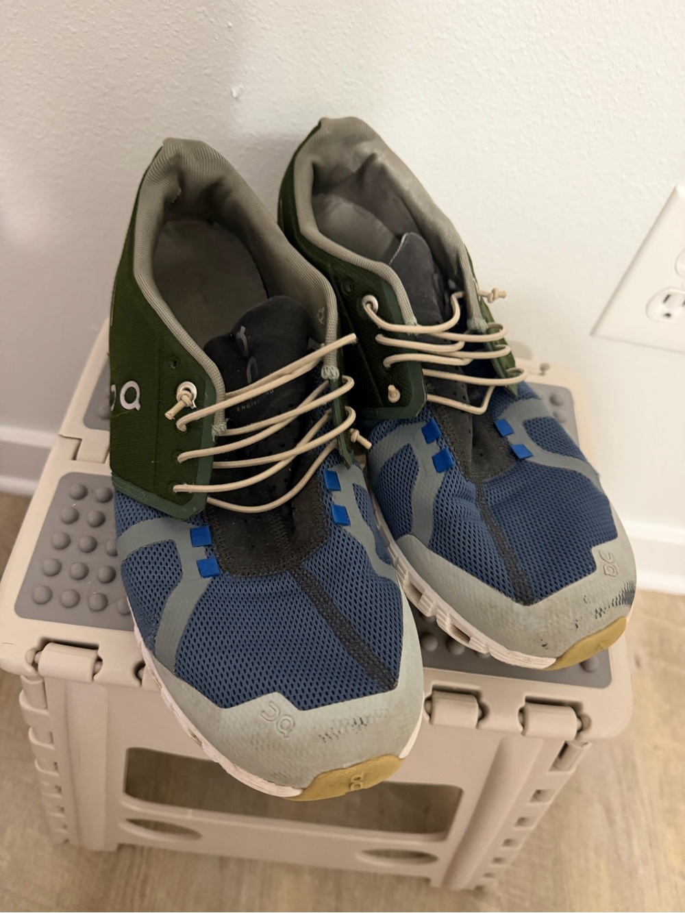 On Mens Swiss Engineering Cloud Blue Green Running Shoes Sneakers Size 10.5 - Picture 3 of 7